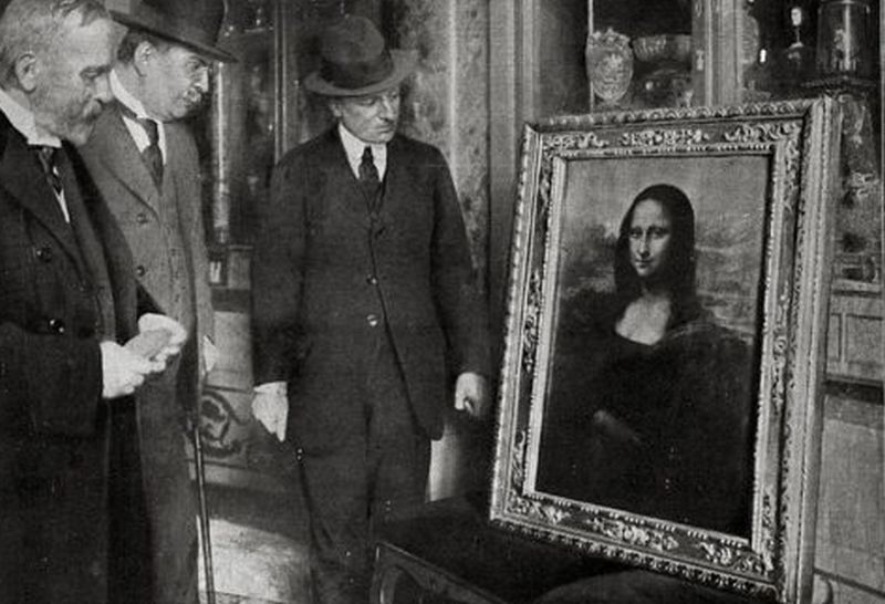 Mona Lisa saat dipamerkan di Galeri Uffizi di Italia. Foto Vintage News